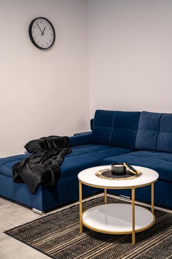 Modern Apartment In Dumbravita Dumbravita  Zewnętrze zdjęcie